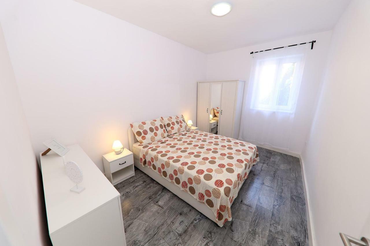Apartman Dana Zadar Exterior photo